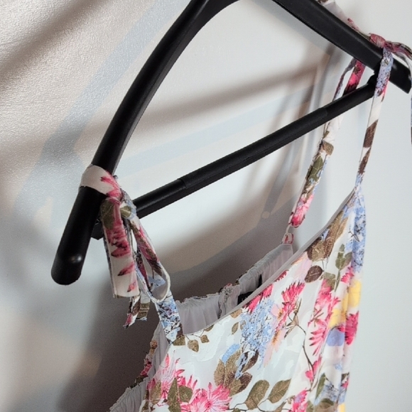 Lane Bryant NWT Floral Maxi Dress - Picture 4 of 11